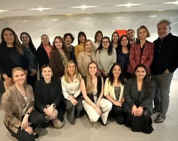 charla AZ